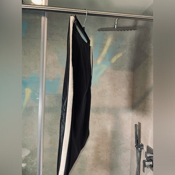 Ralph Lauren Lambskin Skirt - Purple Label - Cream and Black - Size Large - Sz 6 - Picture 9 of 12